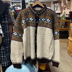 Vintage Multicolor Patterned Cardigan Sweater